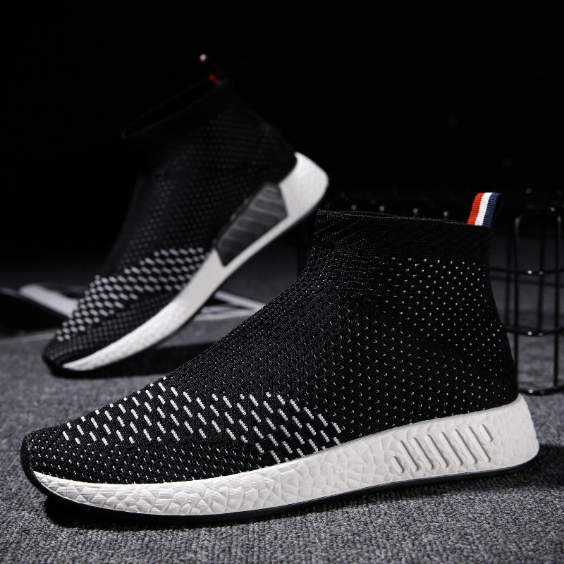 The autumn new lightweight fabric shoes men socks shoes flying shoes running shoes sports shoes net