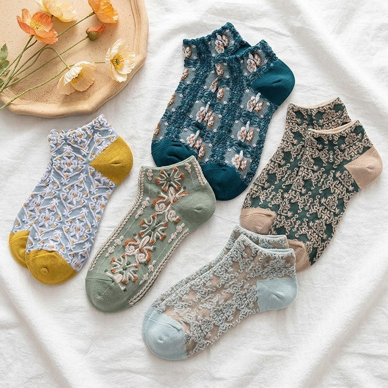 5pairs Retro Three-dimensional Relief Socks For Children, New Shallow Mouth Cute Short Socks For Spring And Summer Women