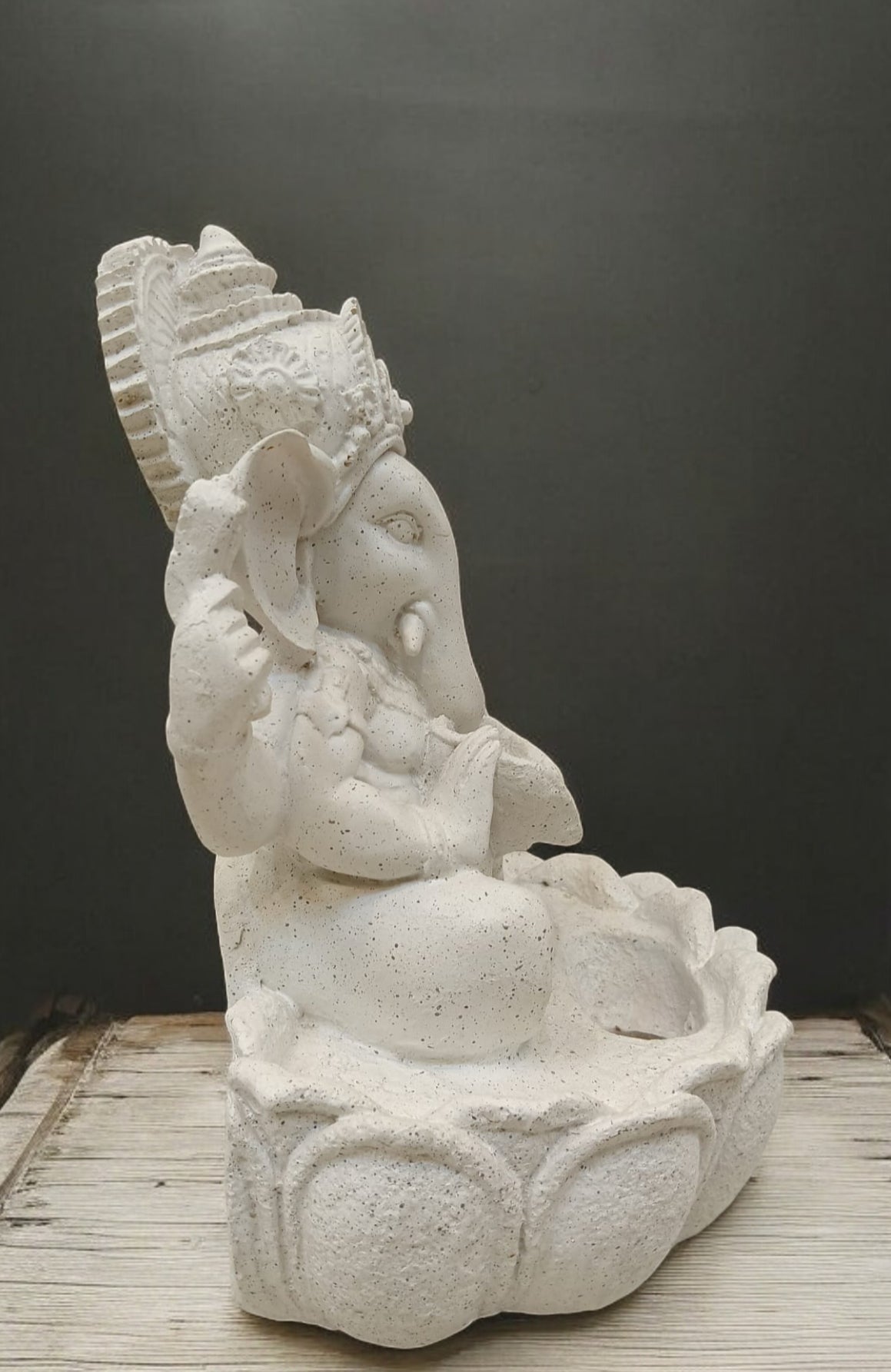 Decorative Handcrafted Ganesh Jii Statue Figurine